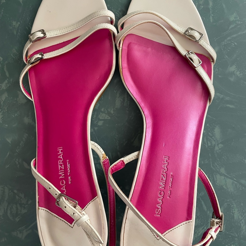 Isaac Mizrahi White Sandals